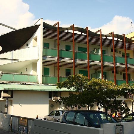 Argonauti Apartman Bibione Kültér fotó